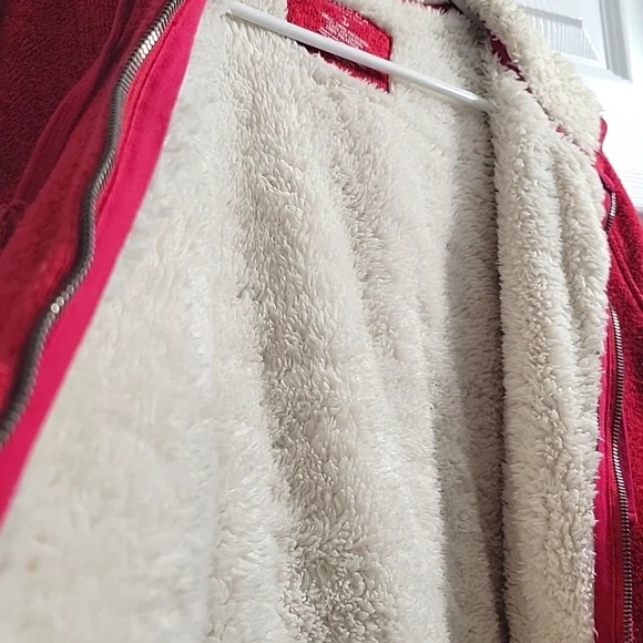 Sonoma Lifestyle Women's Jacket. Faux Fur Lining Very Good Condition. Very Warm - Picture 5 of 7